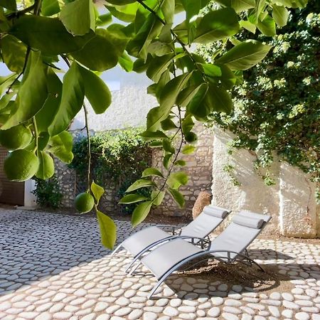 Апартаменты Borgo Dei Sogni Сан-Феличе-дель-Бенако Экстерьер фото