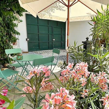 Апартаменты Borgo Dei Sogni Сан-Феличе-дель-Бенако Экстерьер фото