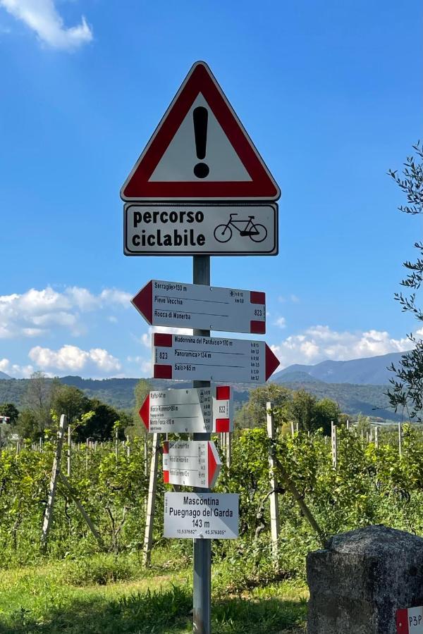 Апартаменты Borgo Dei Sogni Сан-Феличе-дель-Бенако Экстерьер фото